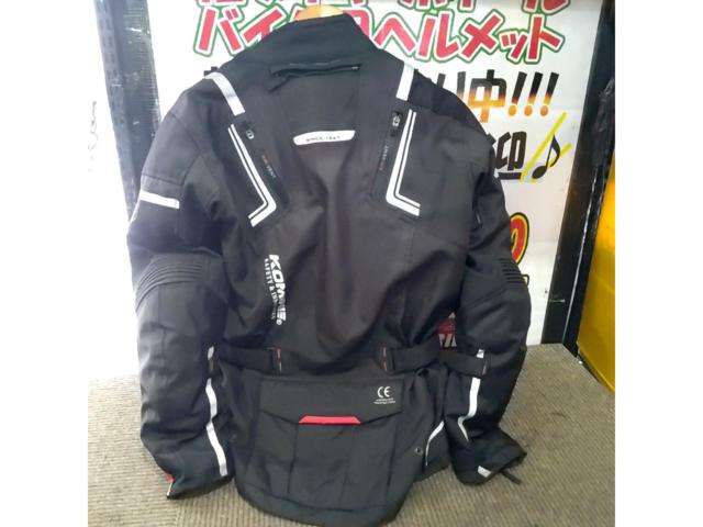 Size LKOMINE
Full Year jacket