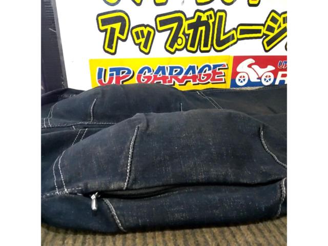Size M (30) KOMINE
Riding denim pants