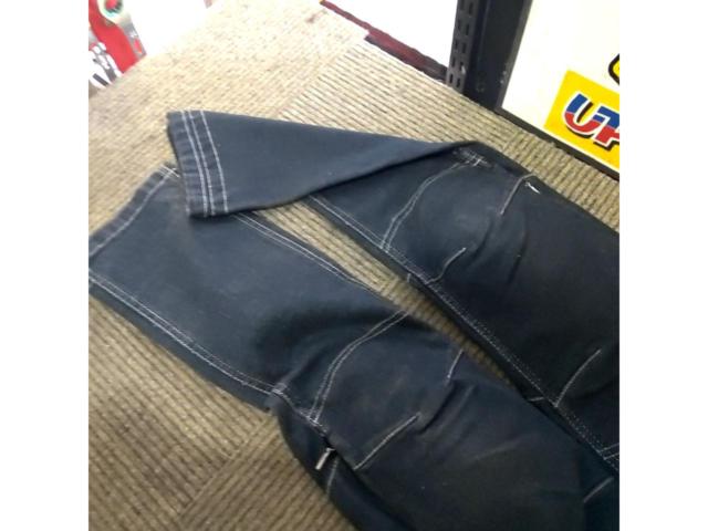 Size M (30) KOMINE
Riding denim pants