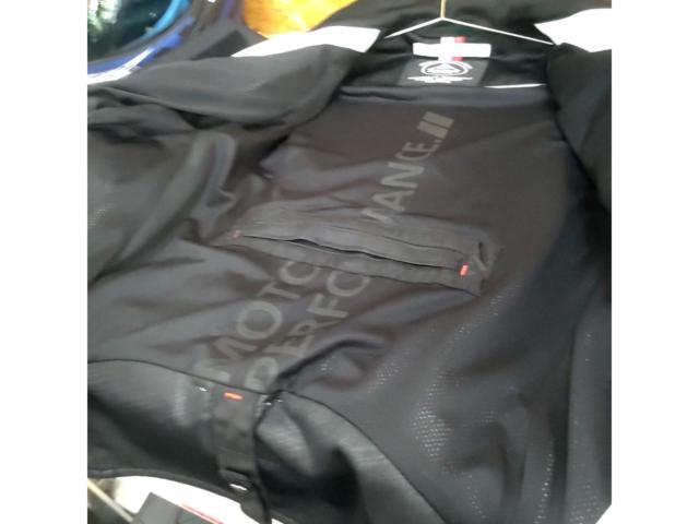Rider's size: XL KUSHITANI Full Mesh Jacket
With protector
