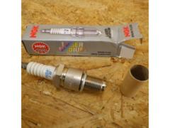 NGK Laser Iridium Spark Plug RE7C-L/6700