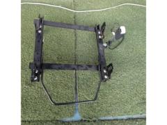 BRIDE seat rails with side support
Driver's seat side