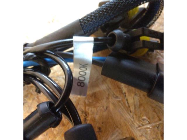 A great find: HID bulbs only, manufacturer unknown.
Two