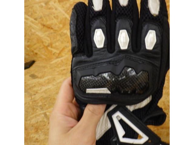 Rider's size: MHONDAWRX
PRO
AIR
Glove 0SYTP-76A-K