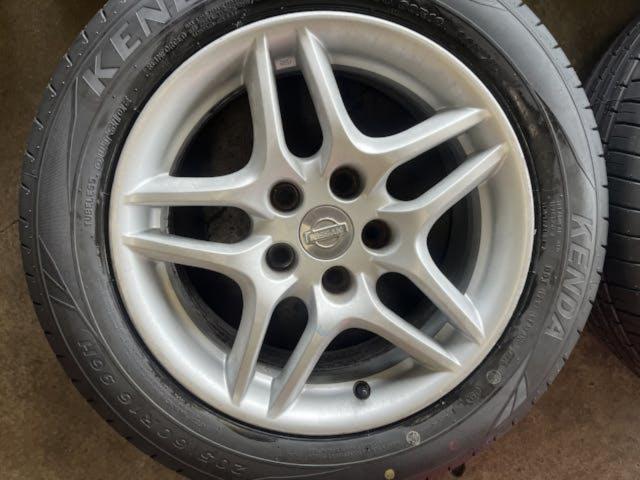 日産純正(NISSAN)  スカイライン/R34 ツインスポークホイール  + KENDA(ケンダ) KR203 205/60R16 96H XL