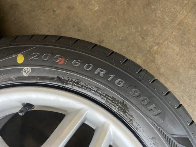 日産純正(NISSAN)  スカイライン/R34 ツインスポークホイール  + KENDA(ケンダ) KR203 205/60R16 96H XL