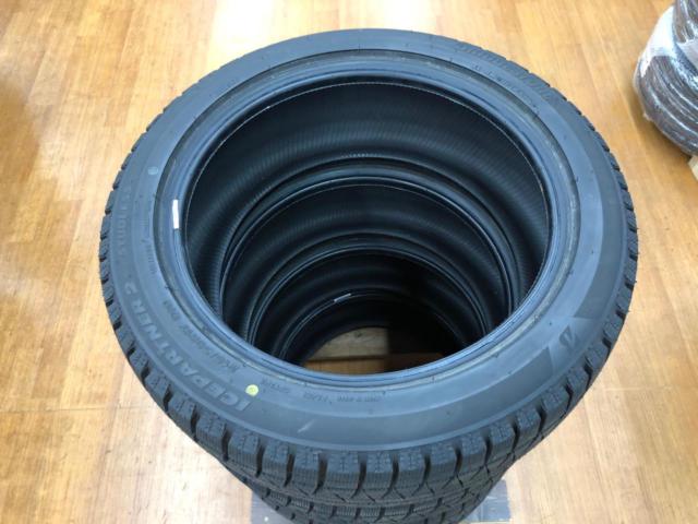 BRIDGESTONE ICE PARTNER2 215/50R17