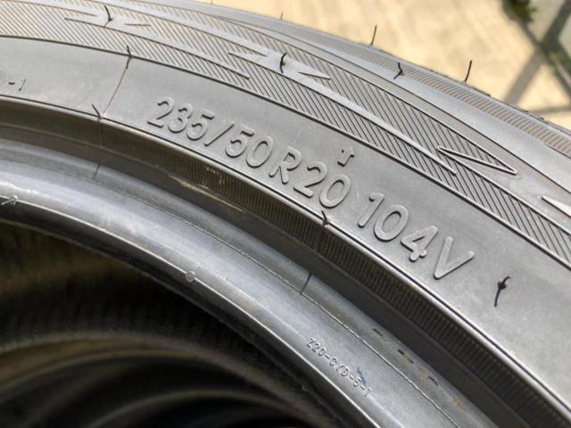 TOYO OBSERVE GSi-6 LS 235/50R20