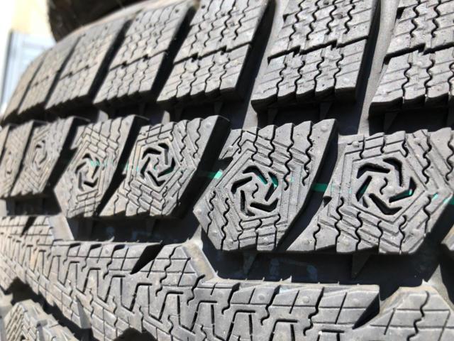 TOYO OBSERVE GSi-6 LS 235/50R20