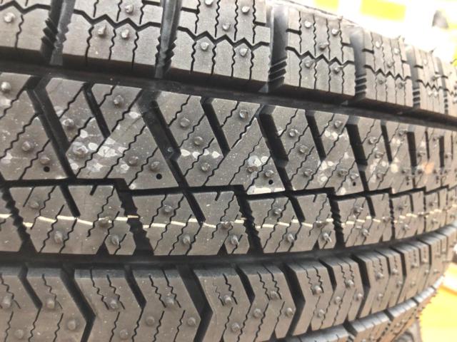BRIDGESTONE BLIZZAK VRX2 165/70R14
