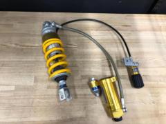 OHLINS リアショック