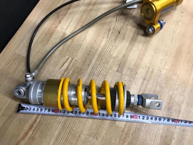 OHLINS リアショック