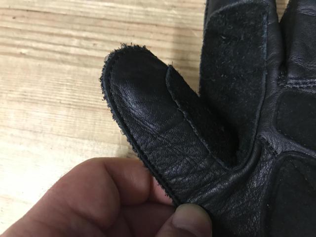 KADOYA
Leather Gloves
