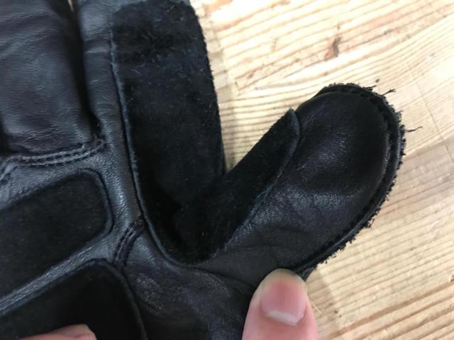 KADOYA
Leather Gloves