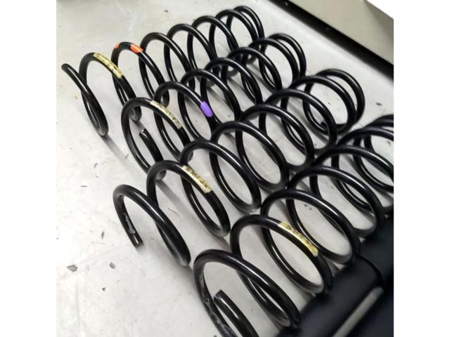 【スズキ純正】サスキット■ジムニーシエラ JB74W