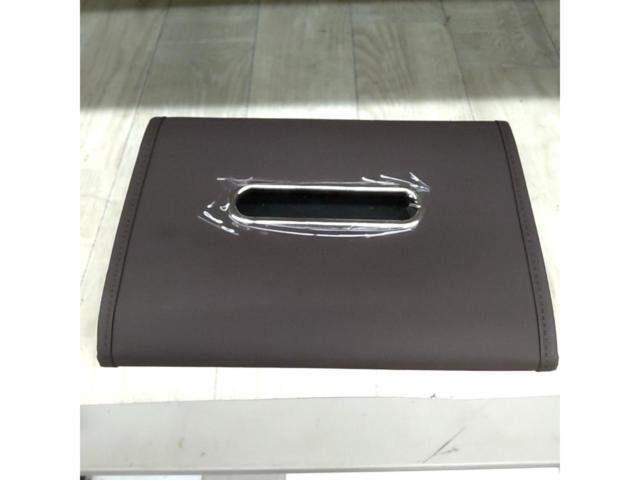 No Brand
Tissue cover
Brown