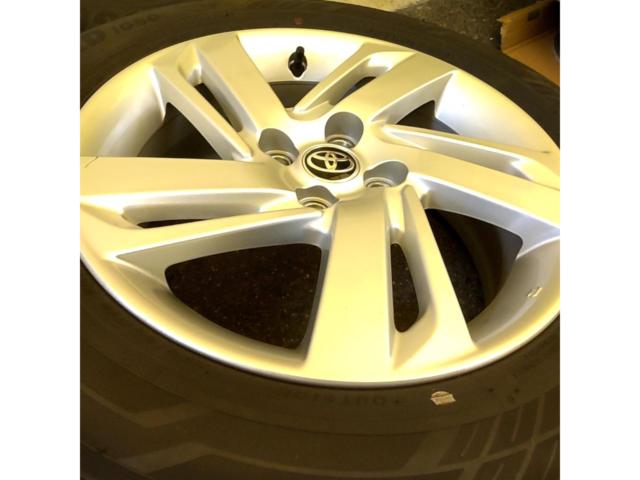 トヨタ純正(TOYOTA)  ライズ(ガソリン車) 純正ホイール  + YOKOHAMA(ヨコハマ) iceGUARD iG60