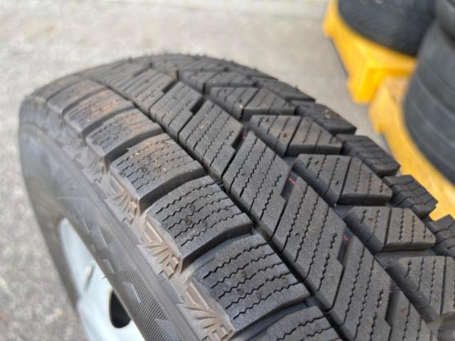 weds?キャロウィン? スチールホイール ディスク刻印T3  + BRIDGESTONE(ブリヂストン) BLIZZAK VRX3