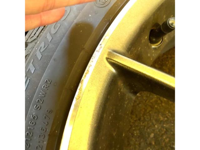 スバル純正 ZC6 BRZ 前期純正ホイール+PIRELLI ICE ZERO ASIMMETRICO