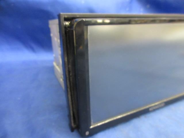 KENWOOD
MDV-D403W