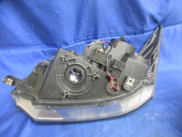 Mitsubishi Delica D5
Previous period
Headlight left and right