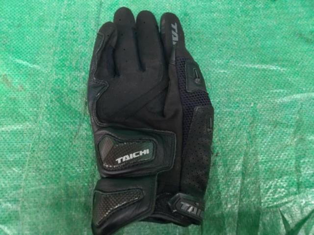 RSTaichiRST442
Raptor
Mesh
Globe
Color: BLACK
XL size