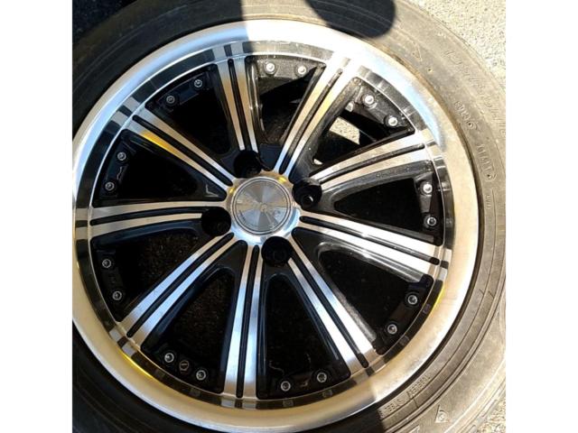 RX2608-021
INTER
MILANO
VOLTEC
HYPER
SN
This product includes only the four wheels.