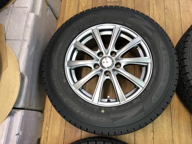 【BADX(バドックス)】D.O.S.(ディーオーエス)  +【GOODYEAR】アイスナビSUV