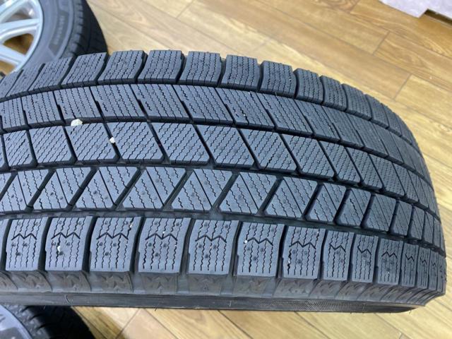 【TWS(ティーダブルエス)】AQUA(アクア) AR (5HOLE)+【BRIDGESTONE】ブリザックVRX3