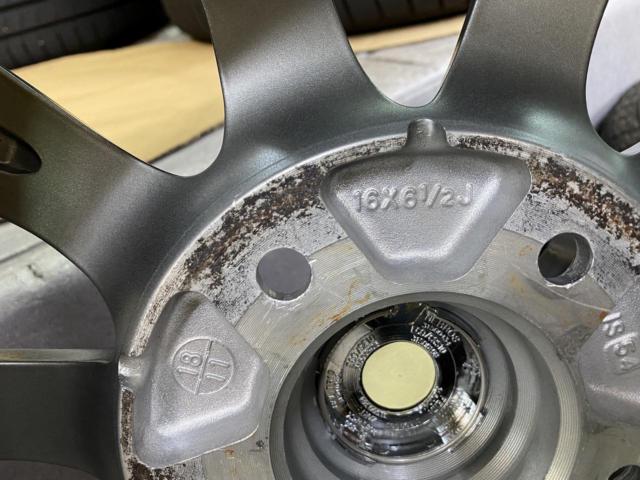 BRIDGESTONE(ブリヂストン) BALMINUM(バルミナ) TR10  + KENDA(ケンダ) ICETEC NEO KR36