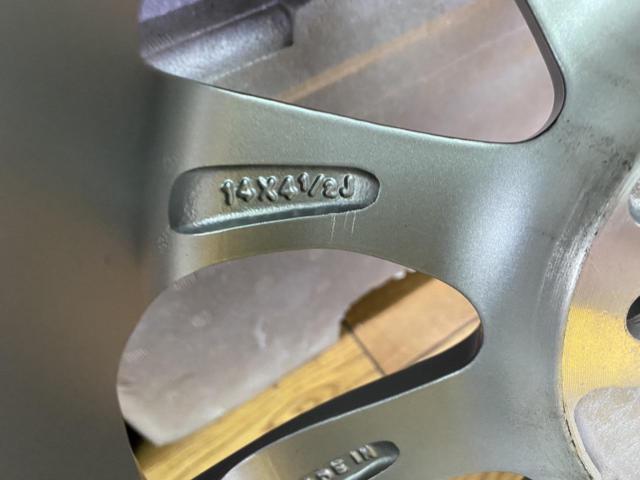 BRIDGESTONE(ブリヂストン) BALMINUM(バルミナ) TR10  + BRIDGESTONE(ブリヂストン) ブリザックVRX3