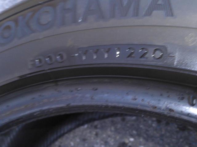 YOKOHAMA BluEarth RV-02