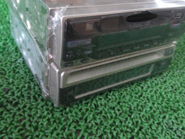 MITSUBISHI
MD-H77 + CD-5900
(CD+MD)