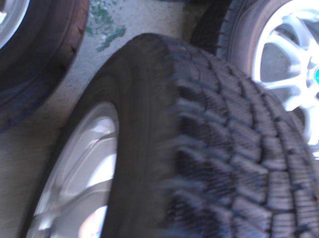 BRIDGESTONE ECO FORME CRS 102 + DUNLOP WINTERMAXX WM02