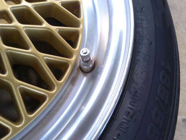 ENKEI(エンケイ) NeoClassic(ネオクラシック) 92 (4HOLE)  + KUMHO/マーシャル(クムホ/MARSHAL) ECSTa HS52
