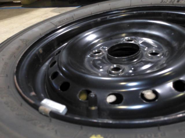 トヨタ純正(TOYOTA)  パッソ純正スチールホイール  + BRIDGESTONE(ブリヂストン) BLIZZAK VRX3