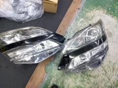 【左右セット】【トヨタ純正】HIDヘッドライト