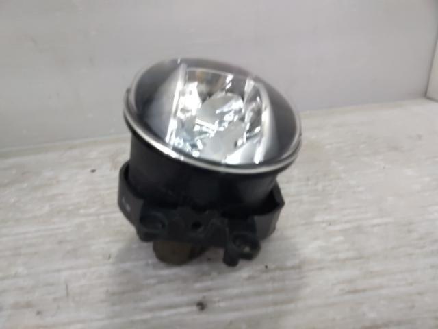TOYOTA
Genuine LED fog lamp