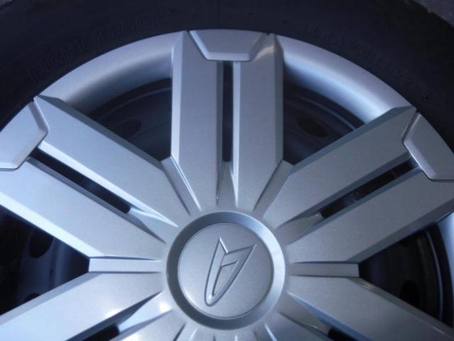 1 Daihatsu genuine
Atrai genuine steel wheel
+
BRIDGESTONE
ECOPIA
R 710 A