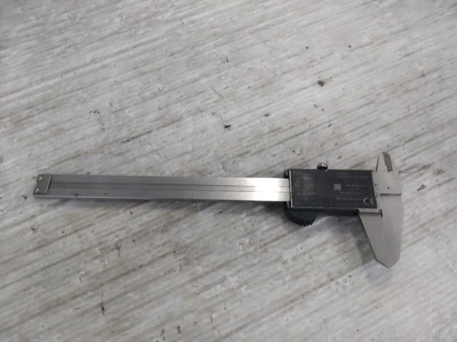 【WG】【ミツトヨ】デジタルノギス 500-181/CD-15CP