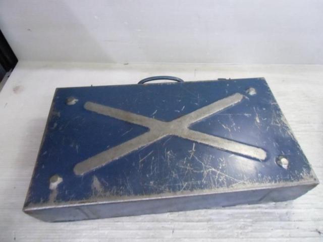【WG】メーカー不明 工具箱