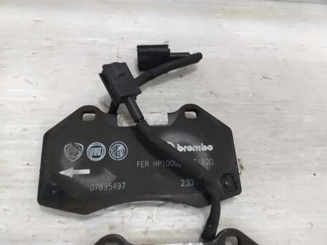 ABARTH 純正 Brembo フロントレーキパッド
