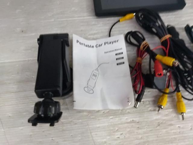 【メーカー不明】オンダッシュ型ディスプレイオーディオ