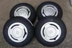 1 Honda genuine
N-VAN
Genuine
Steel wheel
+
KENDA
KR33
80 / 78N