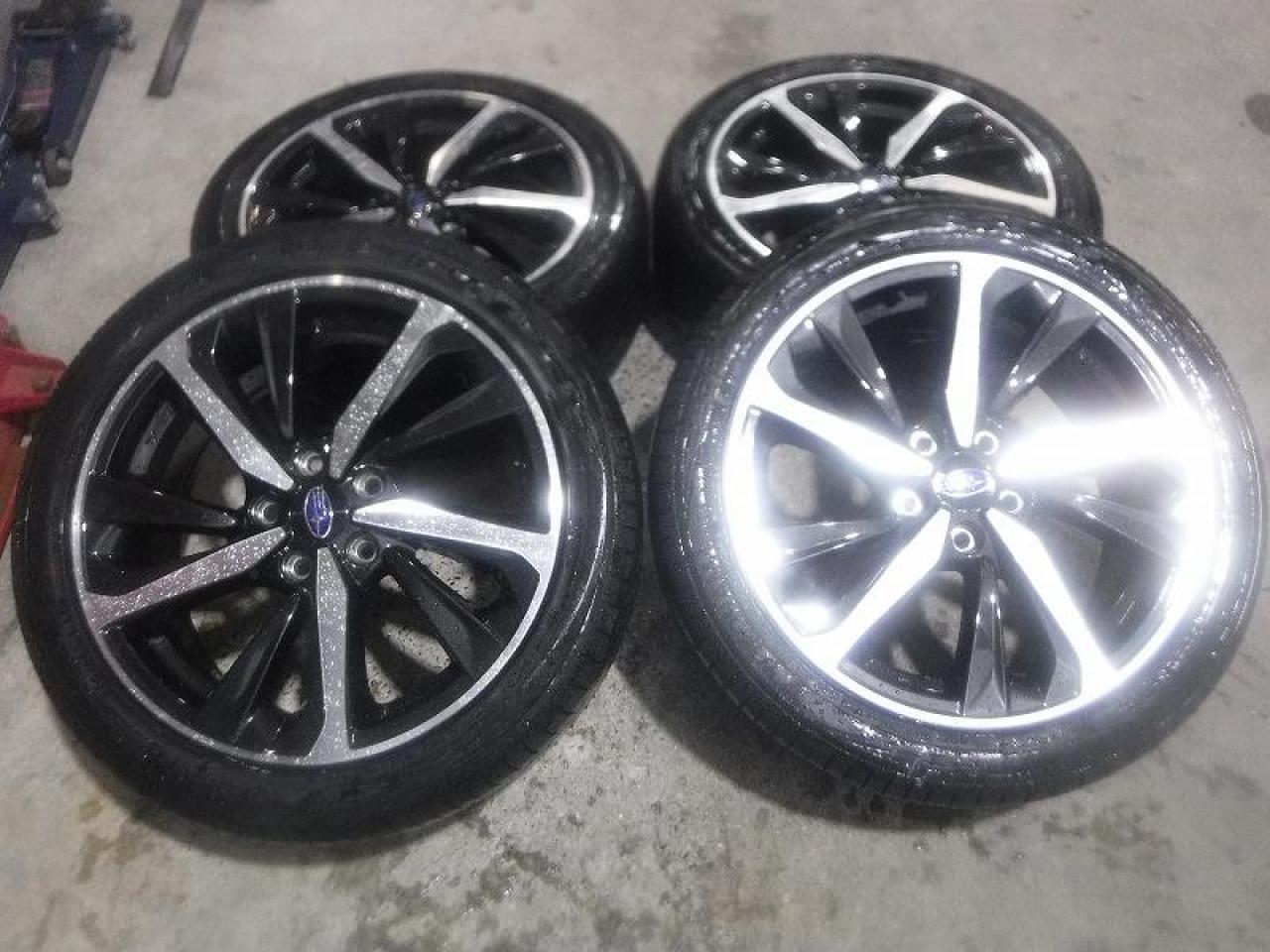 5 Subaru genuine (SUBARU)
Levorg/VN5 genuine alloy wheels
+
YOKOHAMA (Yokohama)
BluEarth-GT
AE 51
