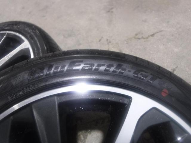 5 Subaru genuine (SUBARU)
Levorg/VN5 genuine alloy wheels
+
YOKOHAMA (Yokohama)
BluEarth-GT
AE 51