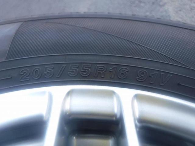 3 Toyota genuine
80-series
Noah · VOXY
Genuine BBS
+
YOKOHAMA
BluEarth-ES
ES32