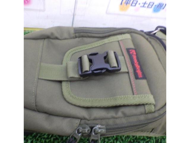 【ライダース】【HenlyBegins】HenlyBegins  HBホルスターバッグ MIL カラー【グリーン】