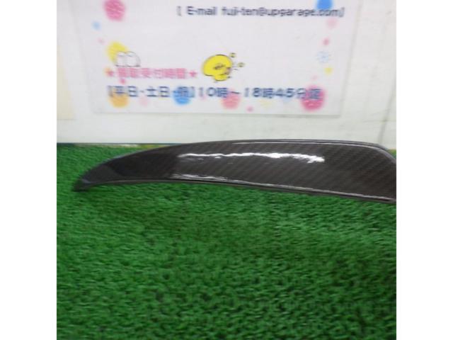 メーカー不明 アバルト595 カーボン テールゲートスポイラー