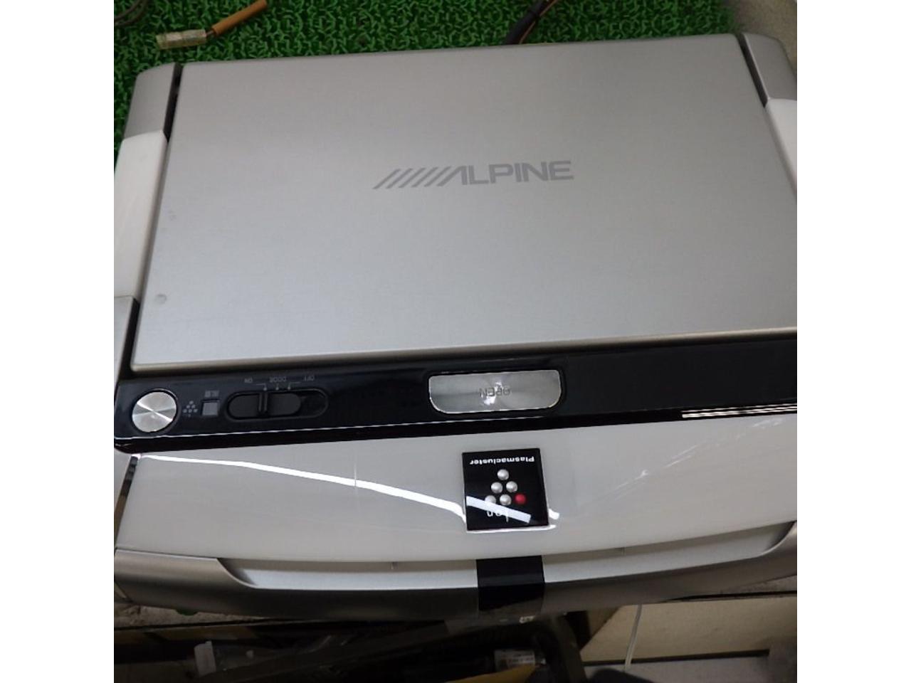 ALPINE 10.2-inch Flip-Down Monitor
PCX-R3500LS